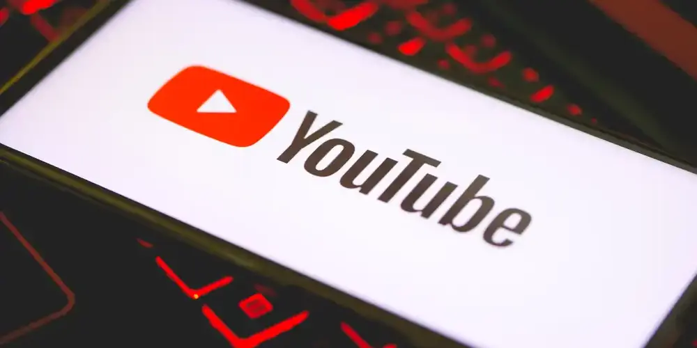 بیش از ۲۰ ترفند کاربردی در اپلیکیشن یوتیوب برای آیفون و آیپد
