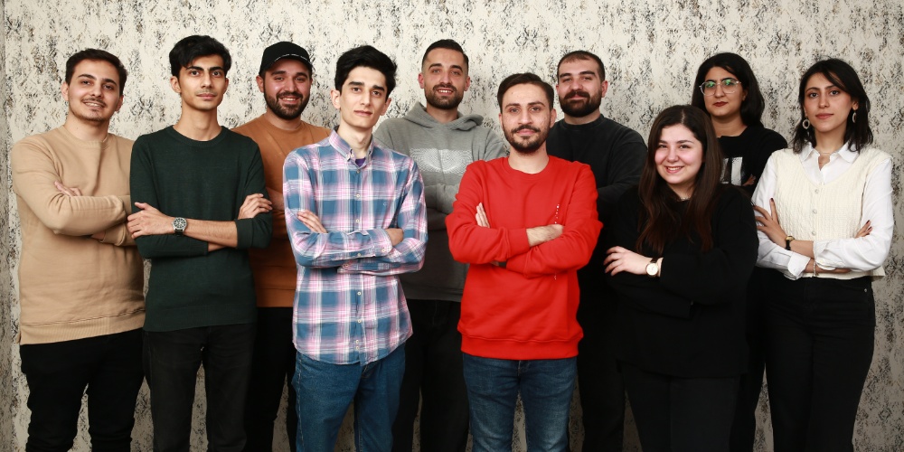 بخشی از اعضای تیم فراسیب بخشی از اعضای تیم فراسیب
